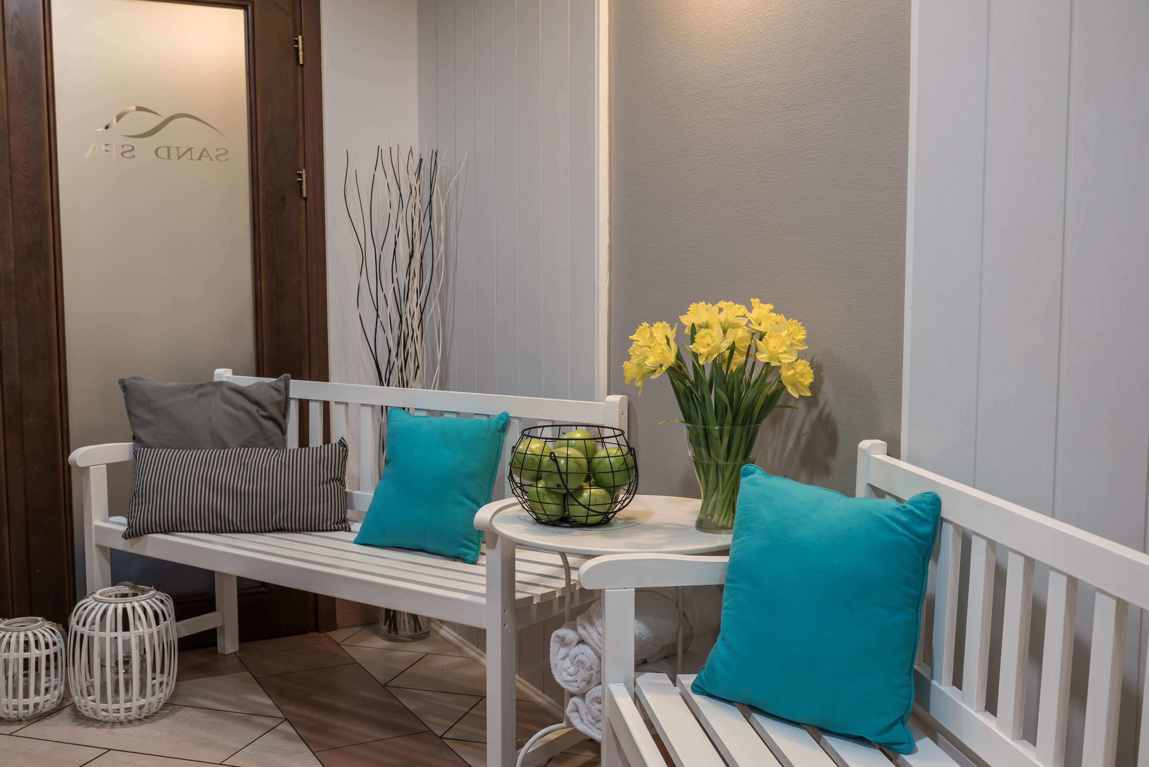 couples treatment room(s), body treatments, aromatherapy