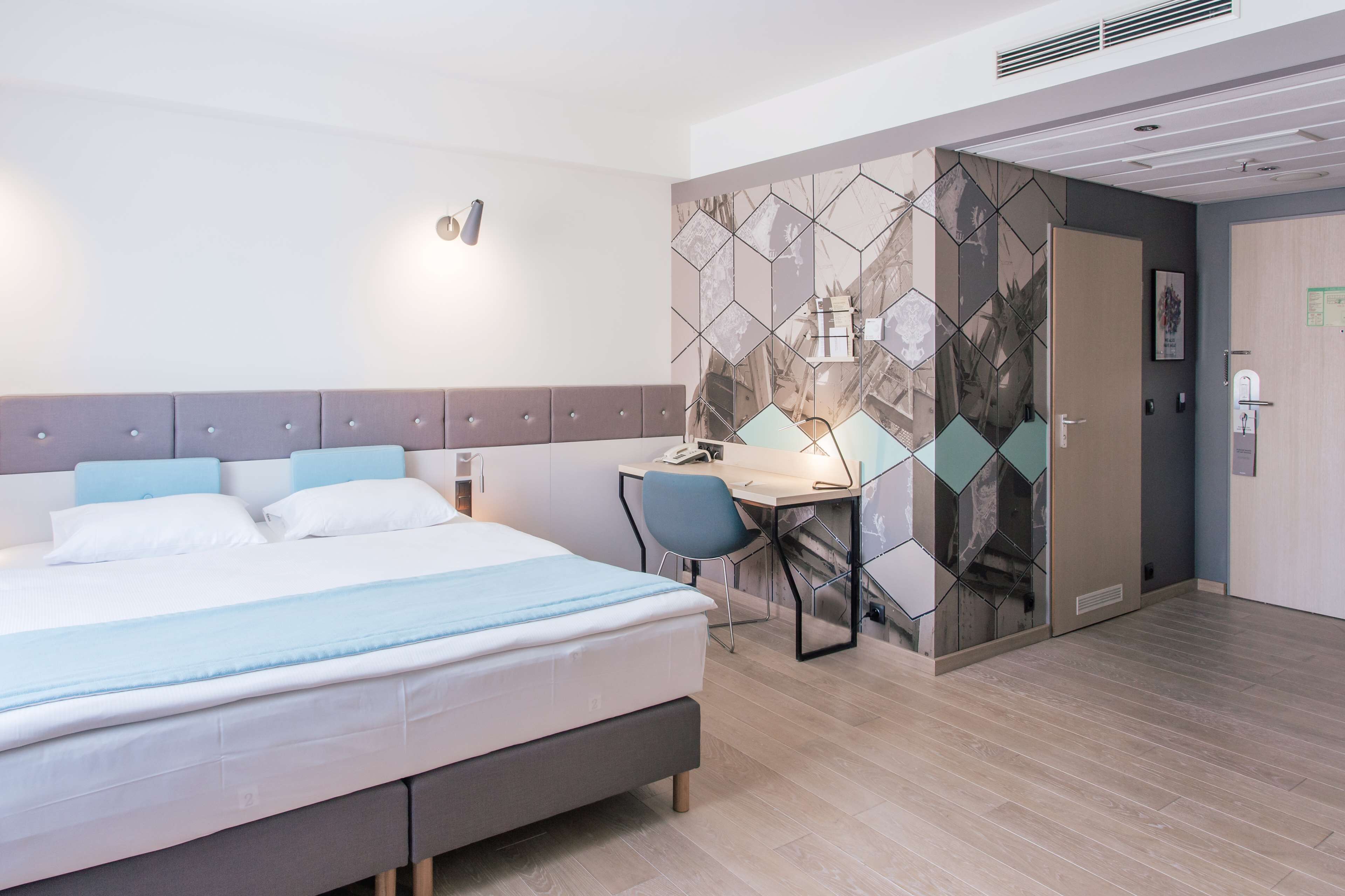 superior room | 1 bedroom, premium bedding, in-room safe, desk