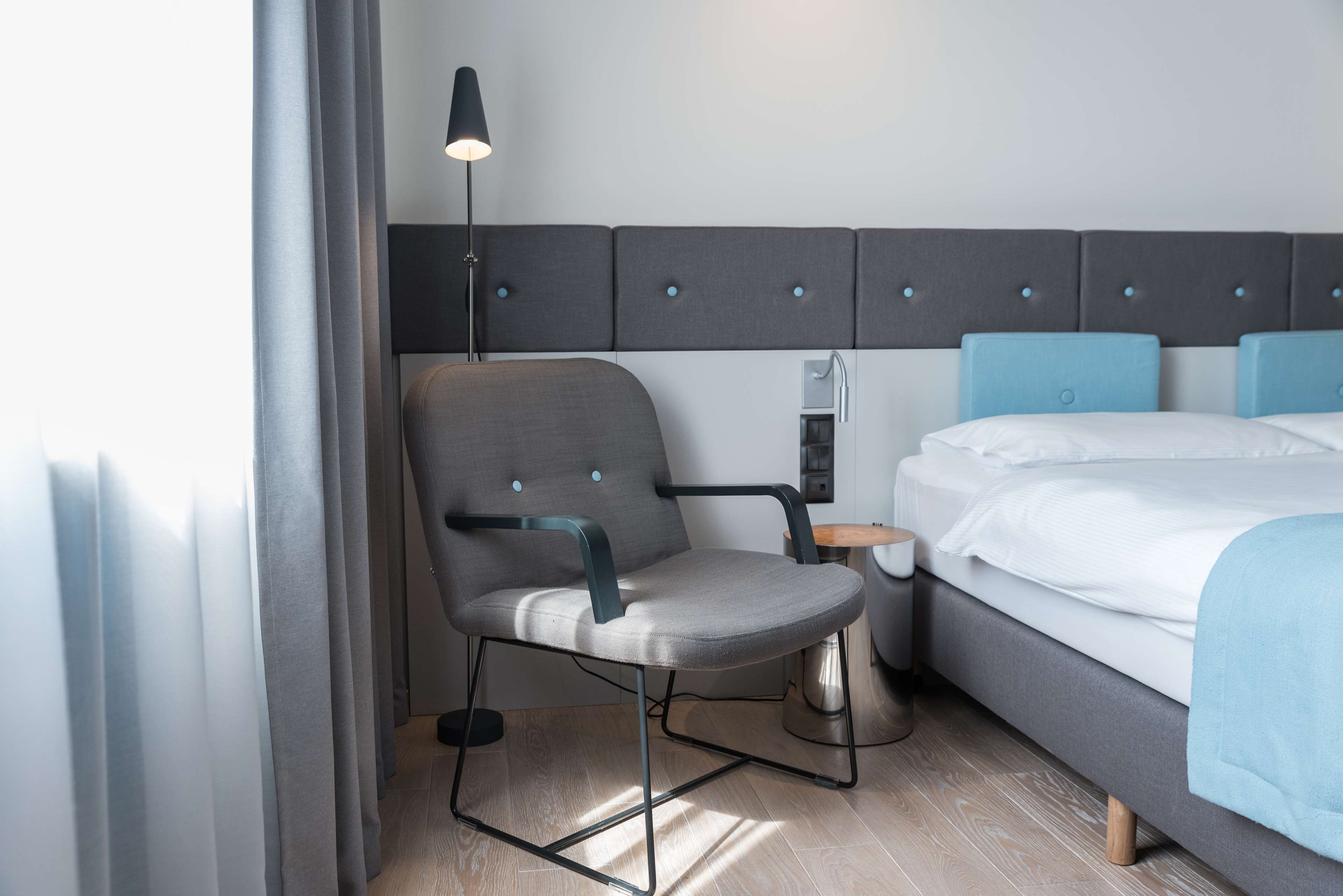 standard room | 1 bedroom, premium bedding, in-room safe, desk