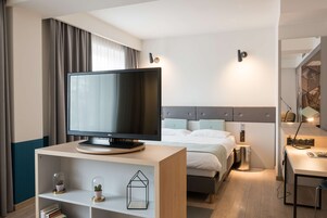 Premium bedding, minibar, in-room safe, desk
