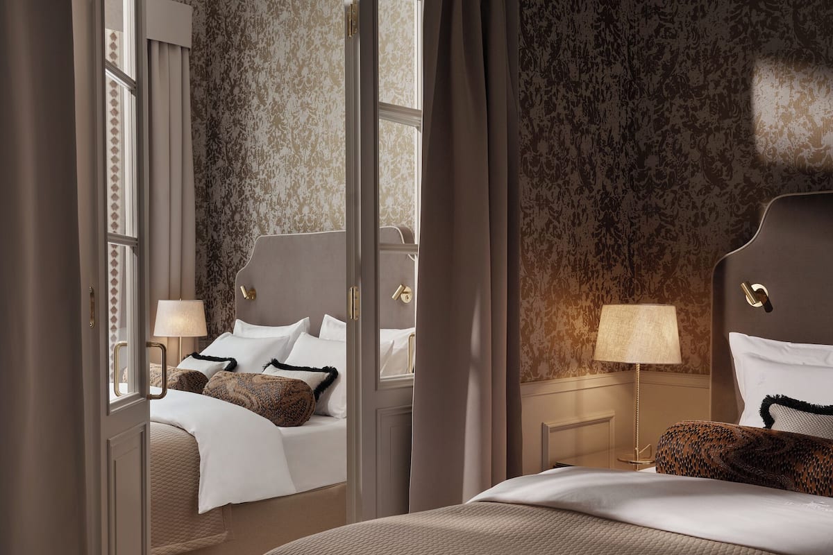Suite (Courtyard | Twin) | 1 bedroom, premium bedding, down comforters, minibar