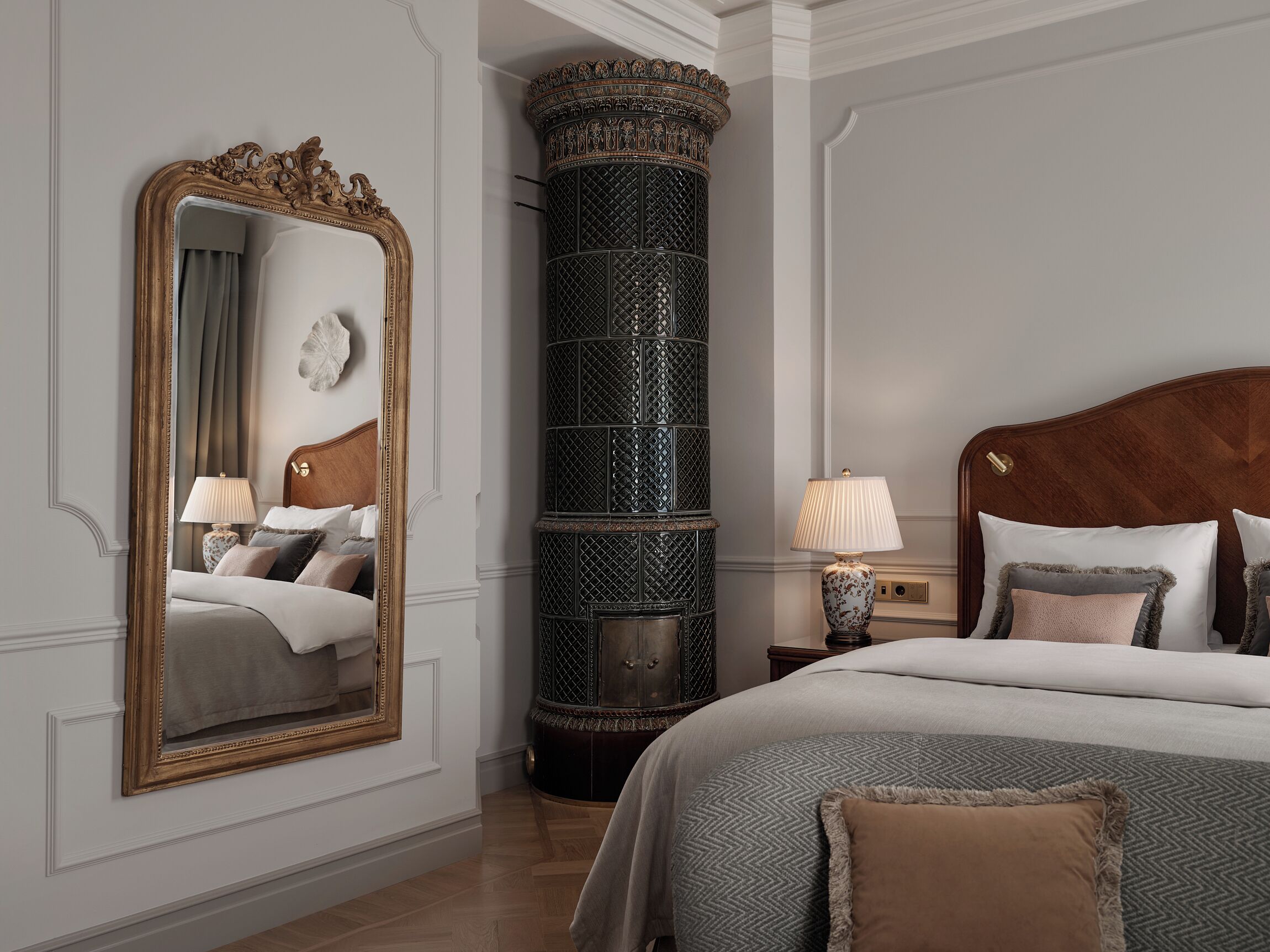 executive room, 1 king bed, park view | 1 bedroom, premium bedding, down duvets, minibar