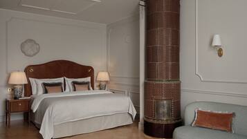 Junior Suite (Park) | Premium bedding, down comforters, minibar, in-room safe