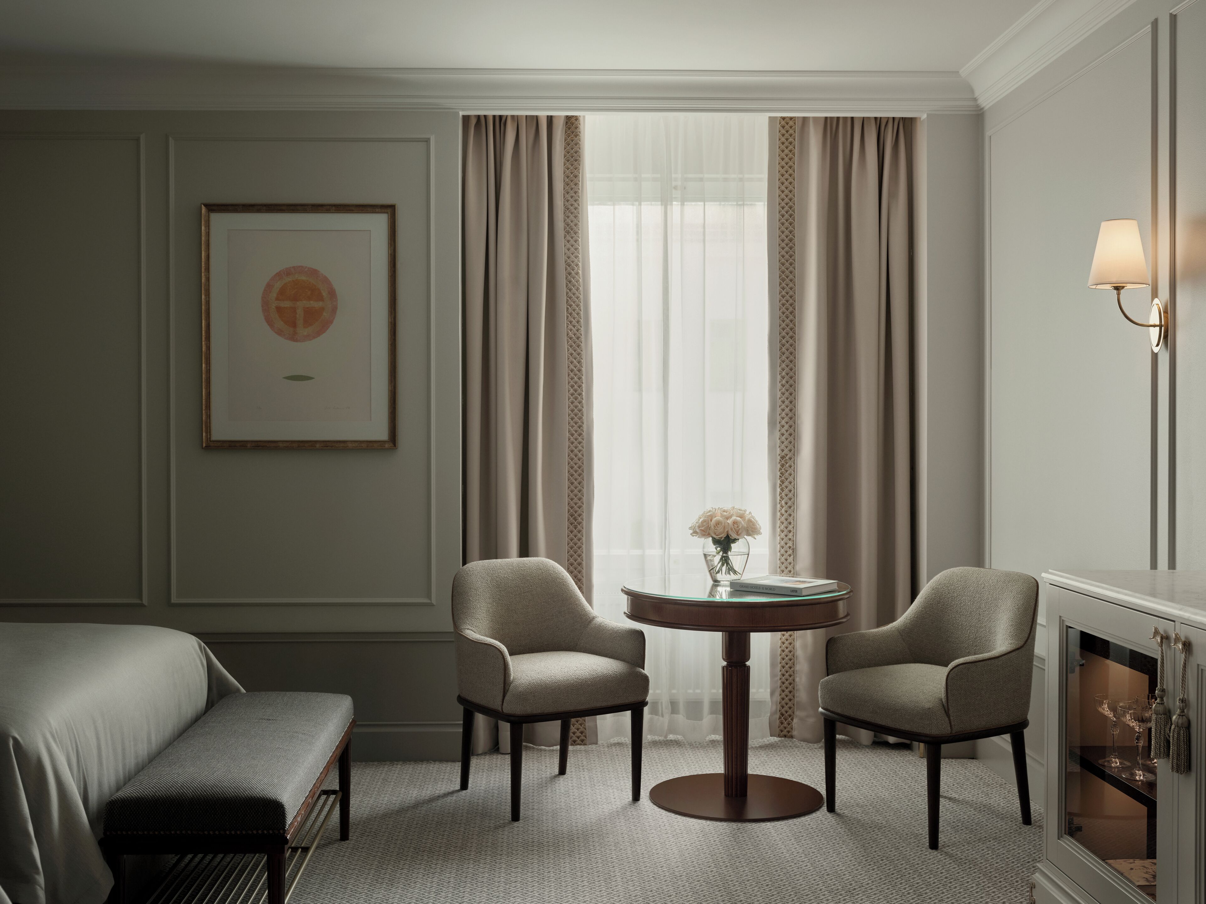 1 bedroom, premium bedding, down duvets, minibar