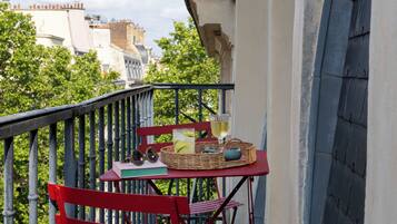 Superior Room, balcony & Spa Access | Terrace/patio