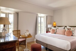 Superior Room, balcony & Spa Access | 1 bedroom, in-room safe, soundproofing, free WiFi
