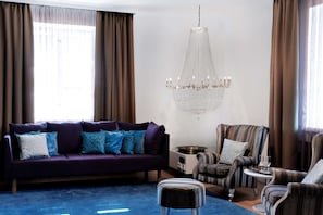 Premium bedding, down comforters, memory foam beds, minibar - Radisson Blu Plaza Hotel, Helsinki (Helsinki)