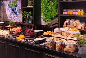 Frukost att ta med varje dag mot avgift