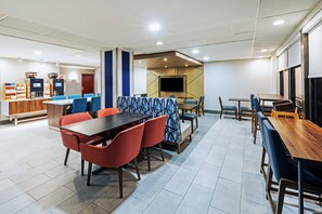 Esmorzar d'estil bufet gratuït 