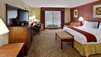 Standard Room, 1 King Bed, Accessible (Communications, Mobility) | Pillowtop beds, in-room safe, desk, laptop workspace