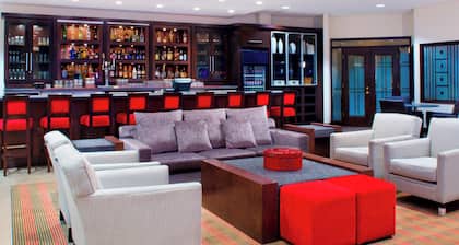 Four Points by Sheraton Winnipeg South