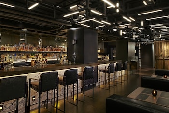 Bar (on property) at Hotel Zelos San Francisco