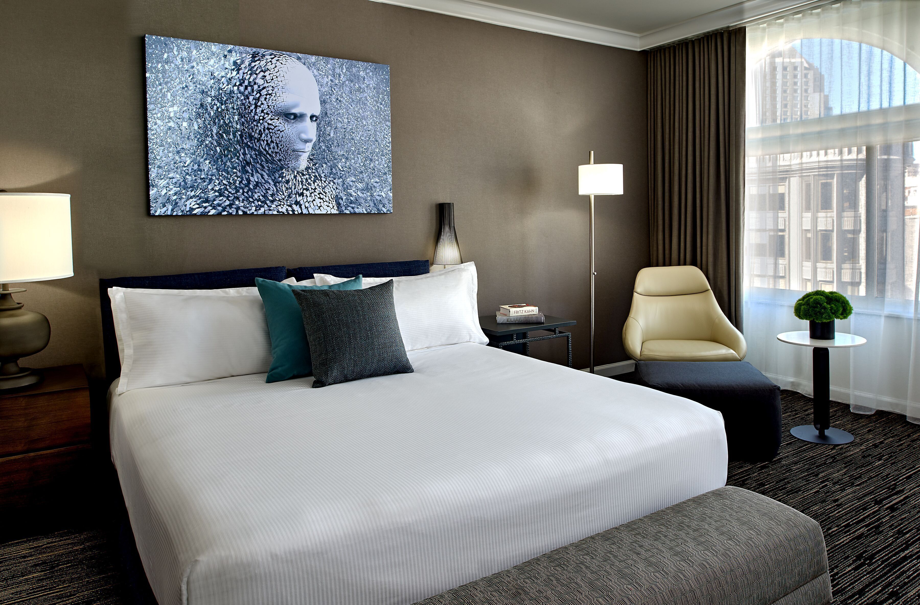 Premium bedding, in-room safe, desk, blackout drapes