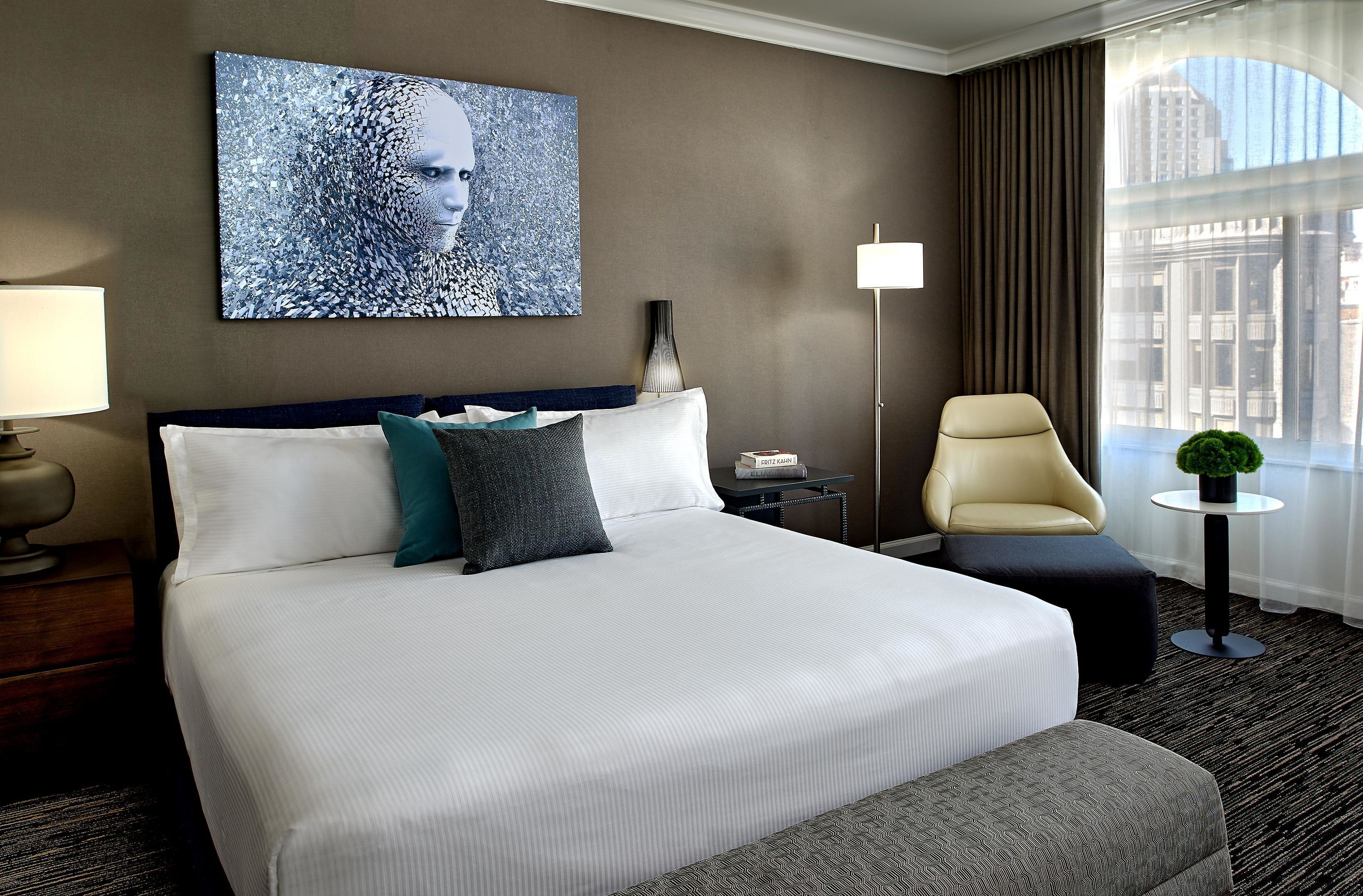 Executive Room, 1 King Bed (Spa) | Premium bedding, in-room safe, desk, blackout drapes
