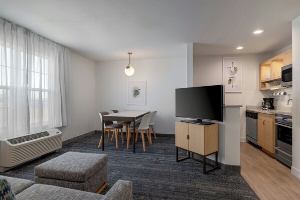 Suite, 1 soverom | Oppholdsområde