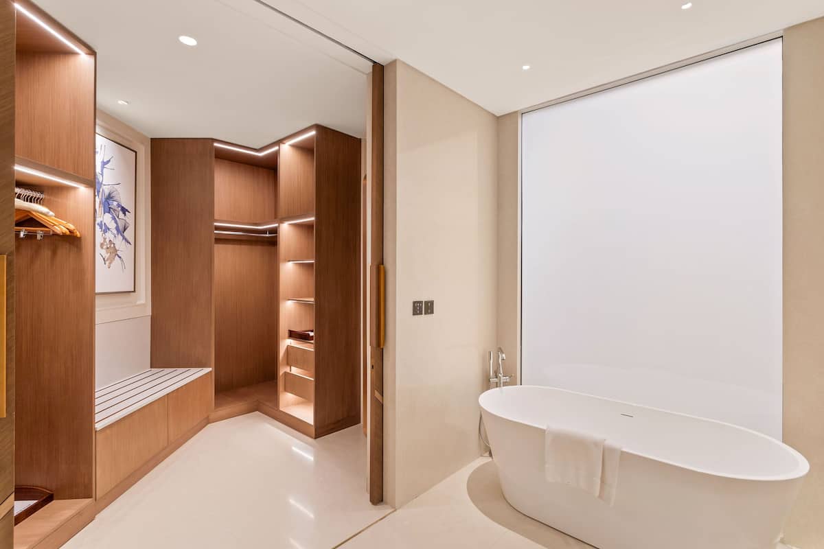 ocean suite sea view | bathroom | separate bathtub and shower, rainfall showerhead, free toiletries