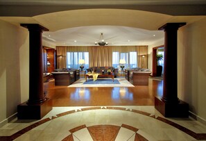 Royal Suite, 1 Bedroom, Sea View