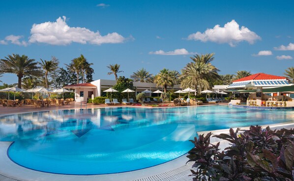 Outdoor pool, pool umbrellas