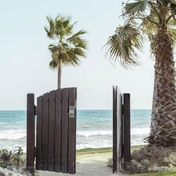 Beach nearby, beach cabanas, sun loungers, beach umbrellas