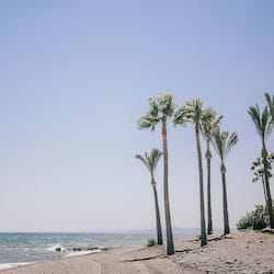 Beach nearby, beach cabanas, sun loungers, beach umbrellas