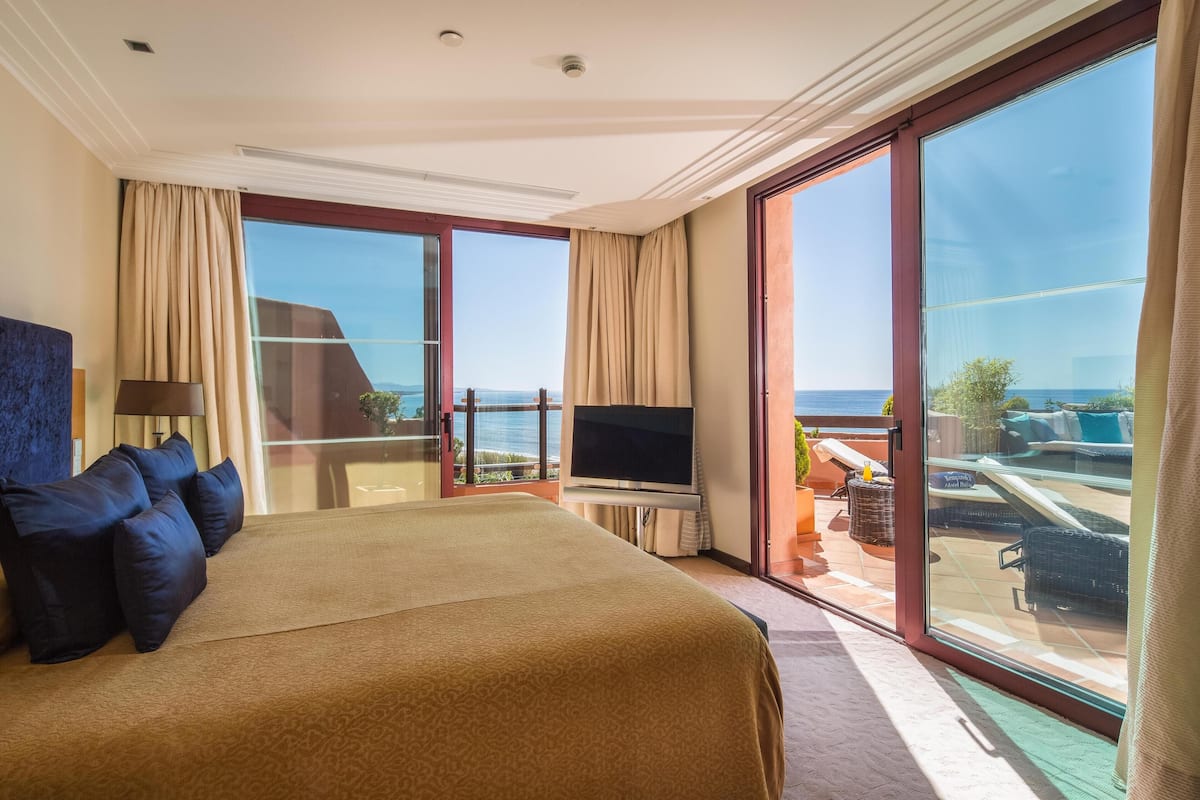 Presidential Suite