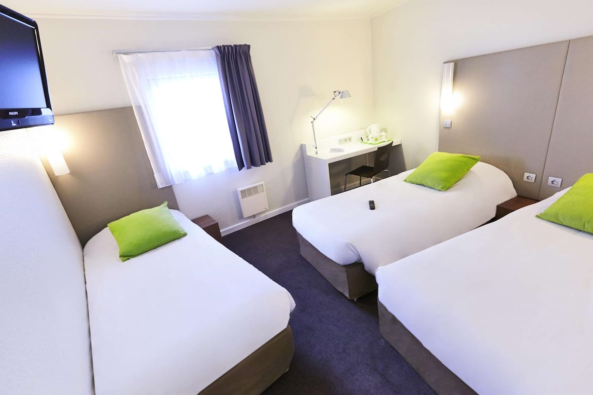 Standard Room, 3 Single Beds | Restaurant | Breakfast, lunch, dinner served; French cuisine