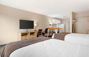 Studio, 2 Queen Beds, Non Smoking | Desk, laptop workspace, iron/ironing board, free WiFi - Extended Stay America Suites Washington DC Tysons Corner (Vienna)