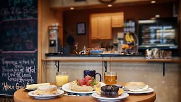 Almoço, jantar e brunch