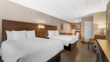 Standard Room, 2 Queen Beds, Non Smoking, Kitchenette (Pet Friendly)