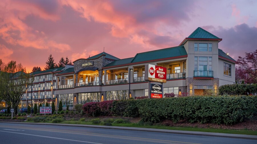 Best Western Plus Mission City Lodge