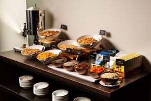 Daily full breakfast for a fee - Holiday Inn London - Regent's Park by IHG (London)