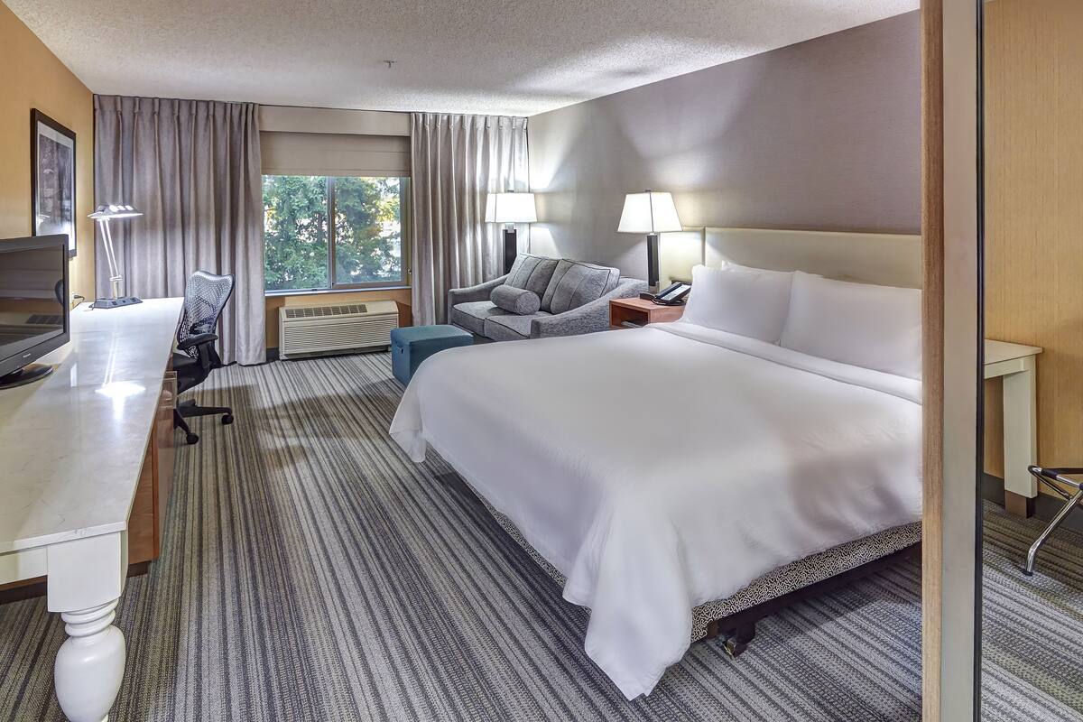 Room, 1 King Bed with Sofa bed | Premium bedding, desk, laptop workspace, iron/ironing board