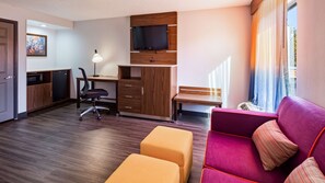 Pillowtop beds, desk, laptop workspace, blackout drapes