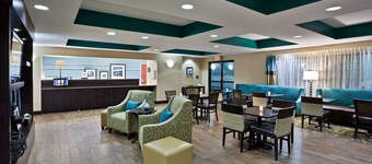 Hampton Inn North Sioux City