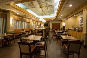 Restaurant - Hampton Inn Wilkesboro (Wilkesboro)