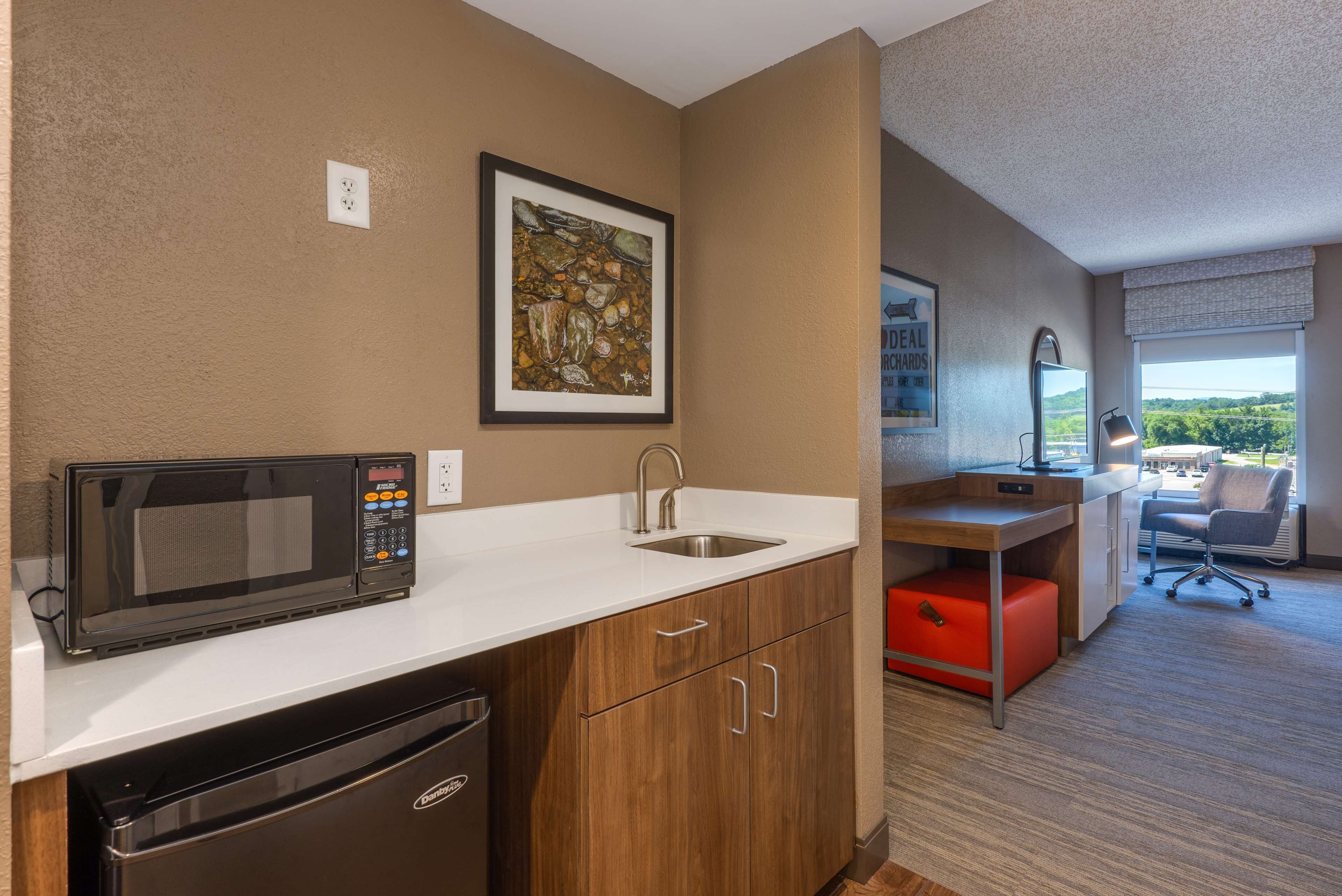 in-room safe, desk, iron/ironing board, free cots/infant beds