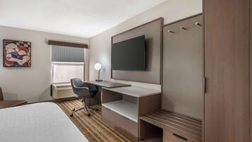 Standard Room, 1 King Bed, Non Smoking, Refrigerator & Microwave | In-room safe, iron/ironing board, free cribs/infant beds, rollaway beds