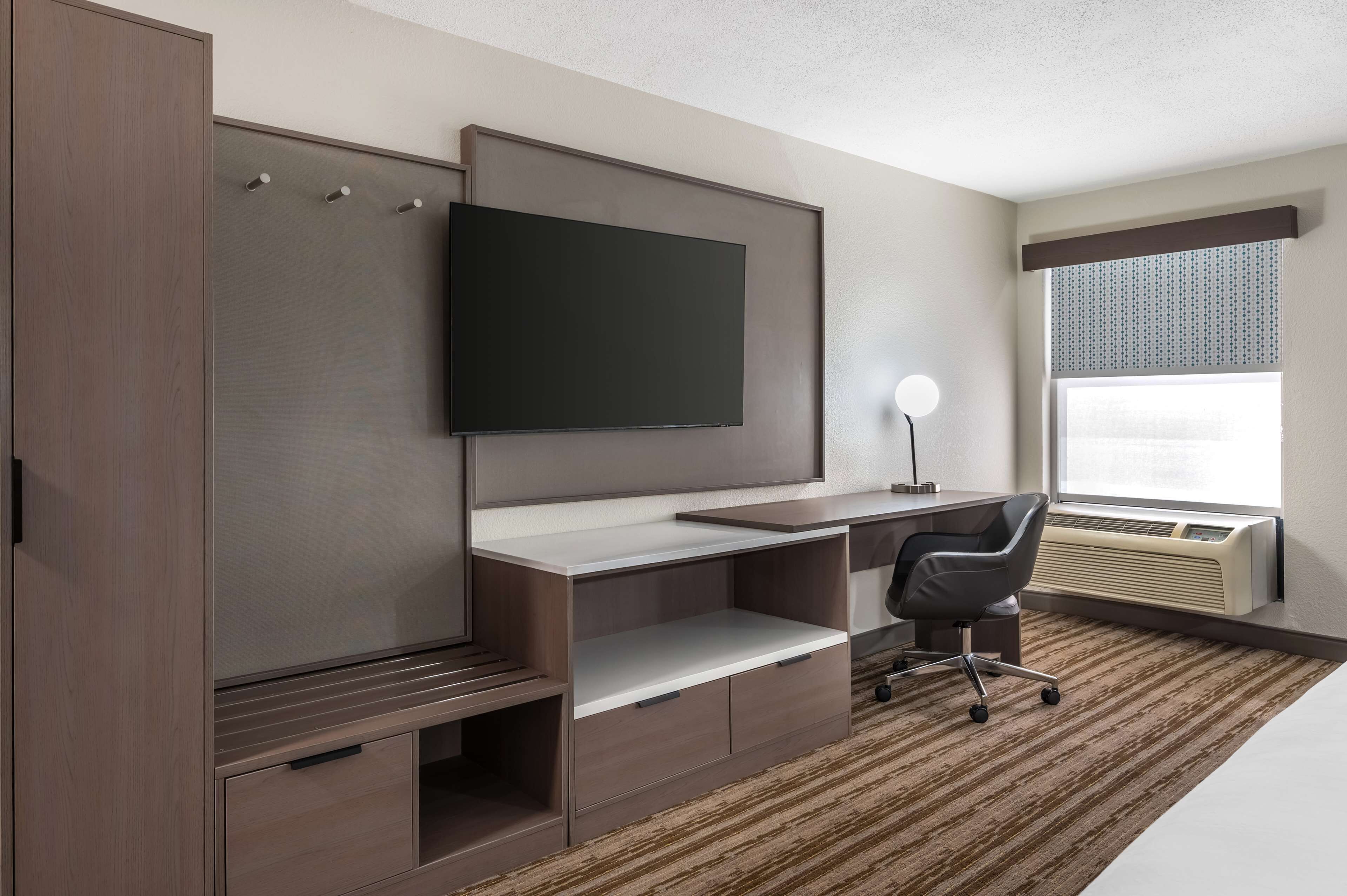 in-room safe, iron/ironing board, free cots/infant beds, rollaway beds