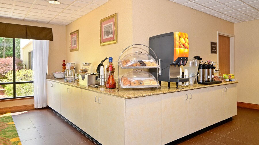 Best Western Plus Richmond Indiana I-70