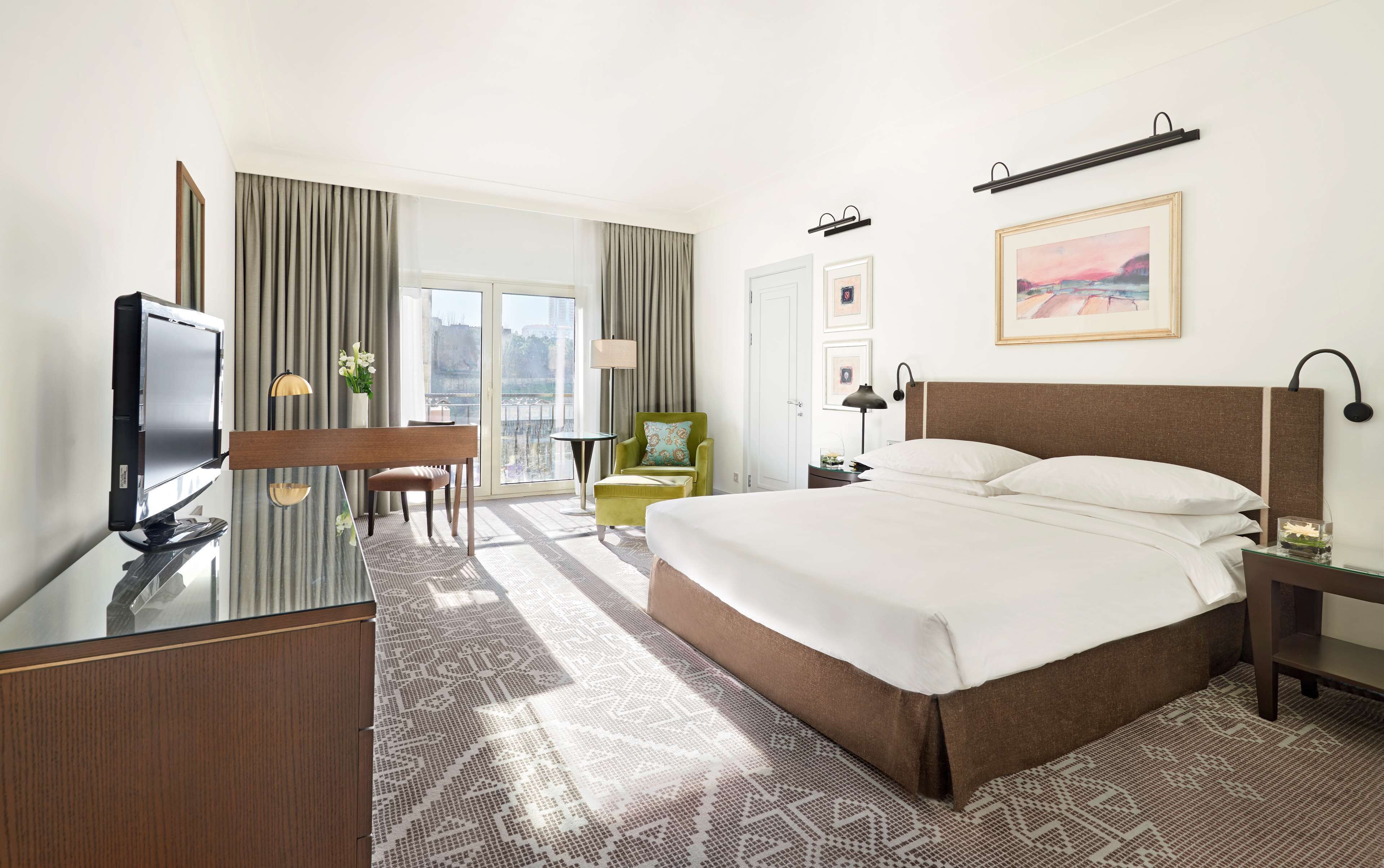 minibar, in-room safe, desk, soundproofing