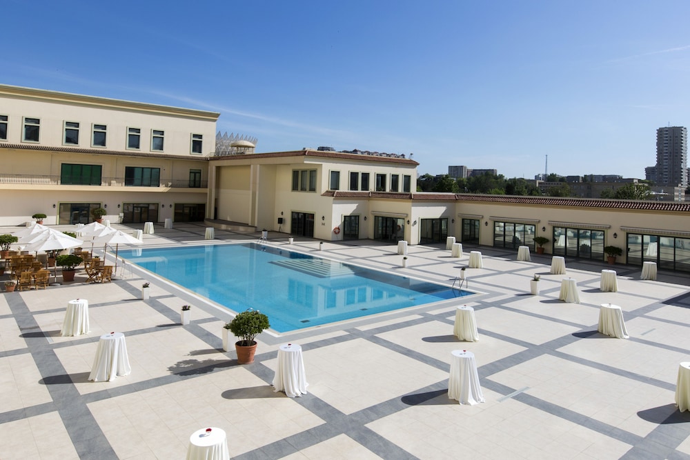 Hyatt Regency Baku by null