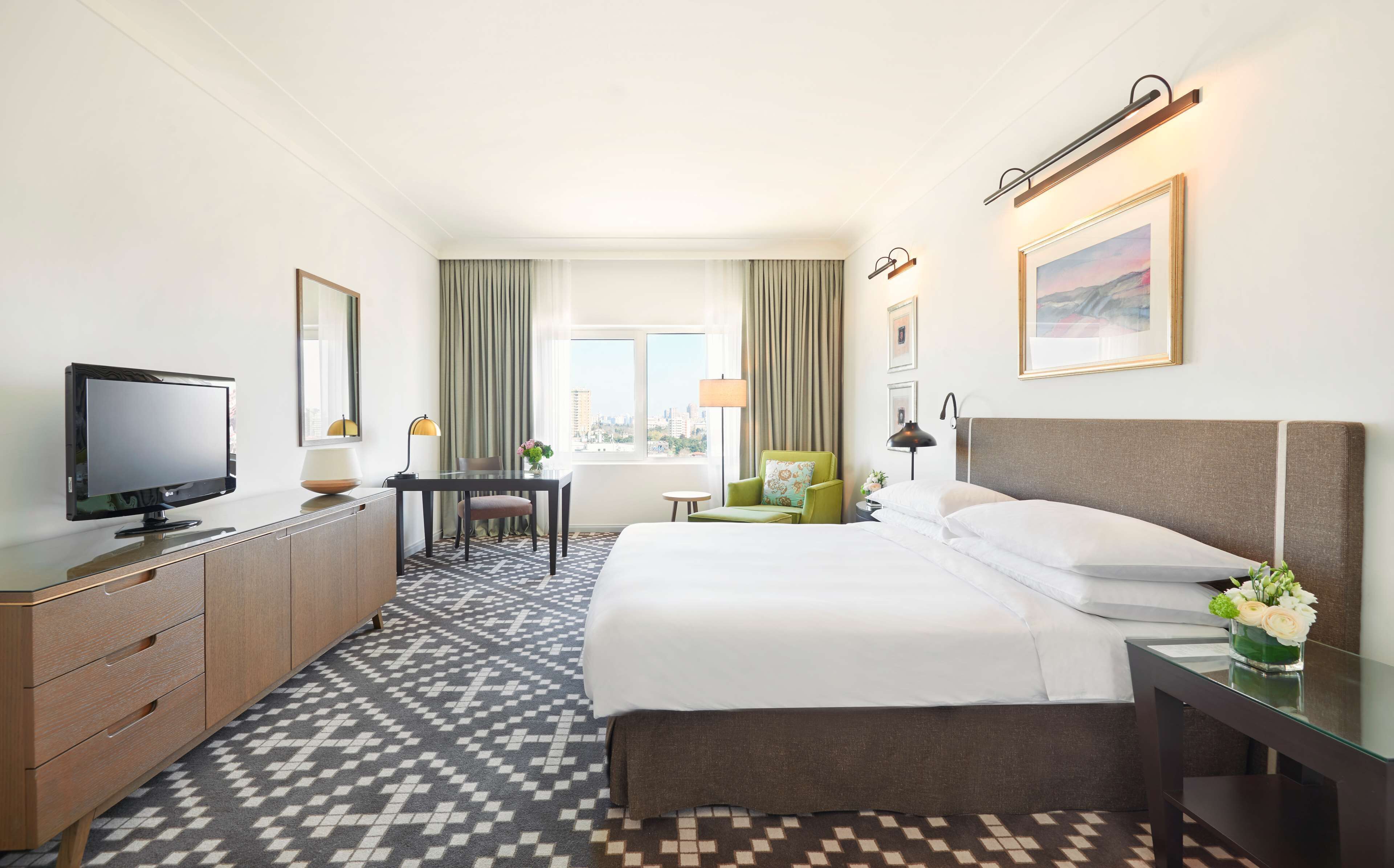 Minibar, in-room safe, desk, soundproofing