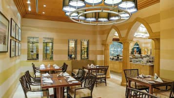 3 Restaurants, Mittagessen