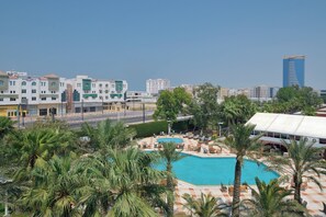 Indoor pool, outdoor pool