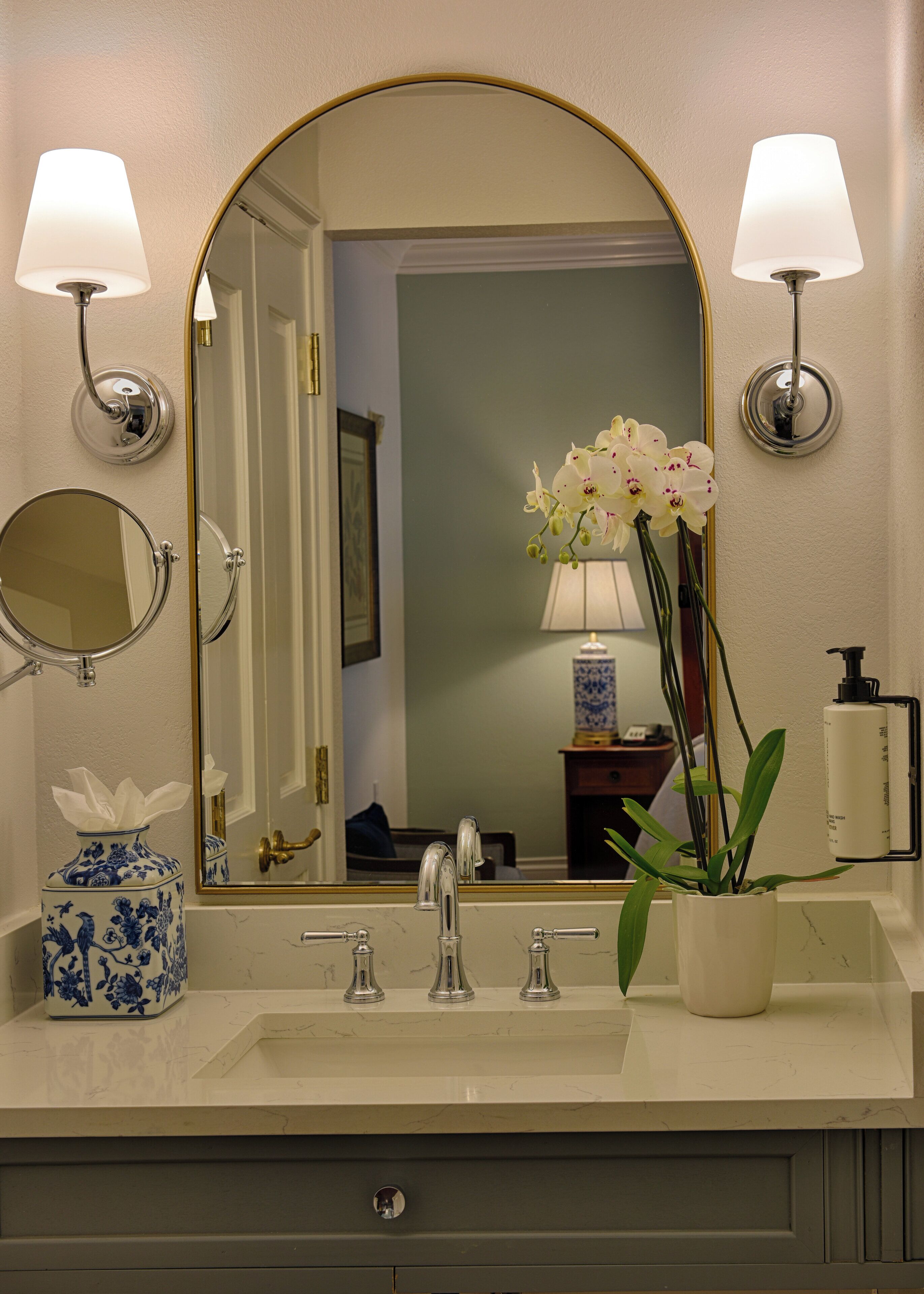 Photo - voco St James Hotel by IHG