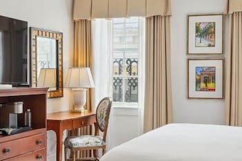 Standard Room, 1 King Bed, Accessible (Mobility, Transfer Shower) | Premium bedding, pillowtop beds, in-room safe, desk at voco St. James, an IHG hotel