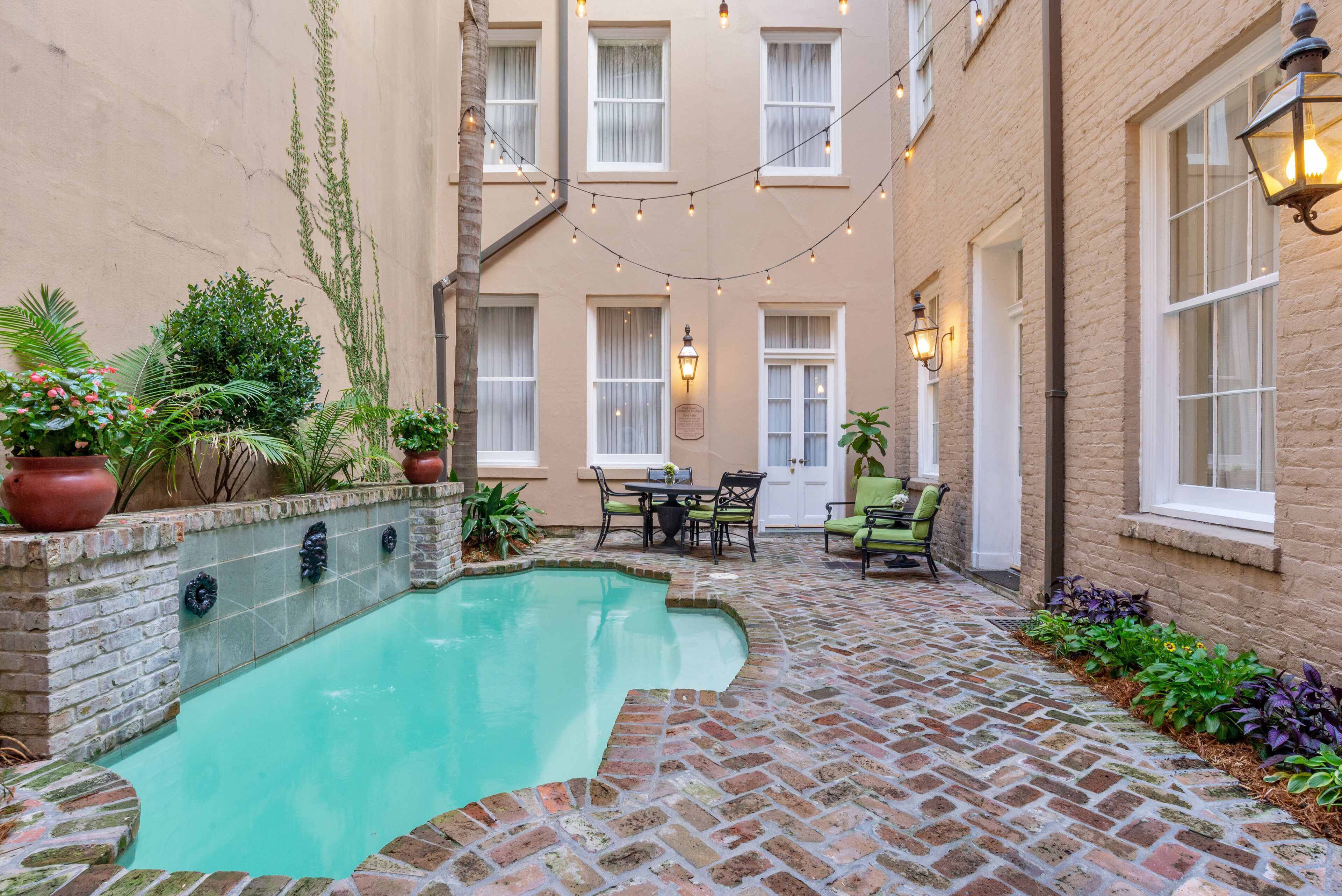 Photo - voco St James Hotel by IHG