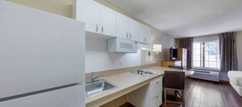 Extended Stay America Suites Los Angeles Glendale