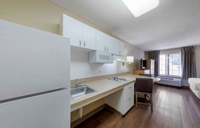 Extended Stay America Suites Los Angeles Glendale