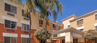 Extended Stay America Suites Los Angeles Glendale